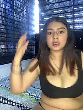 Kittyy_Hott_ from StripChat