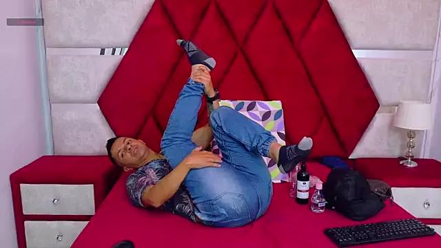 Dirty chat webcam: explore liveshows with versed models, from laying bare to fetishes, in a variety of sexy free adult webcams.