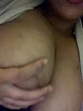 Kokilove3 from StripChat is Freechat