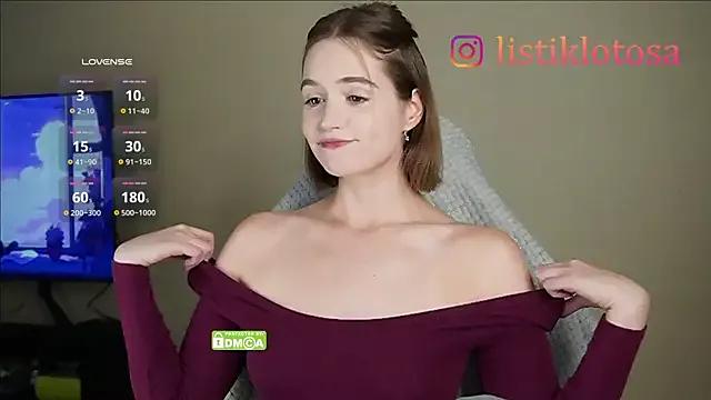 kookome from StripChat