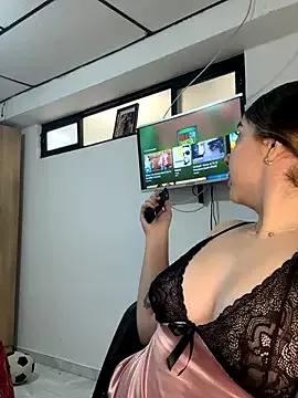 Koralyn_44 from StripChat is Freechat