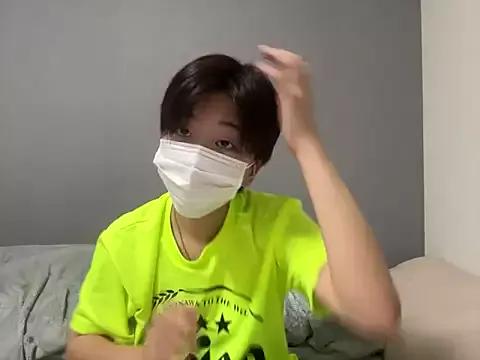 kr_koma55xo from StripChat