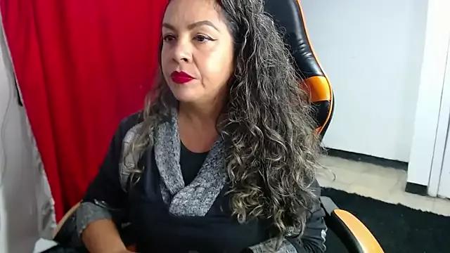 kris_milff from StripChat is Freechat