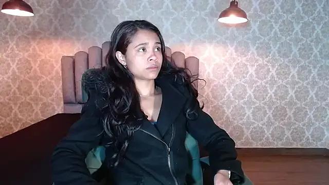Kristall_06 from StripChat is Freechat