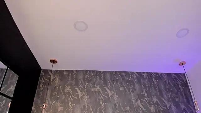 KristenSantos from StripChat is Freechat
