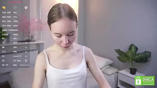 KristinLiesman from StripChat is Freechat