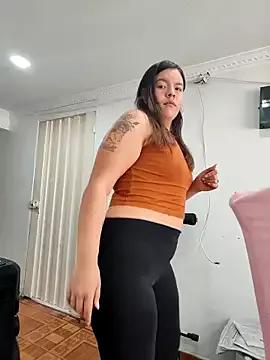 Krolay16 webcams show profile image 