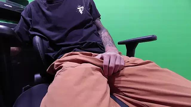 kuruptxxx_live from StripChat