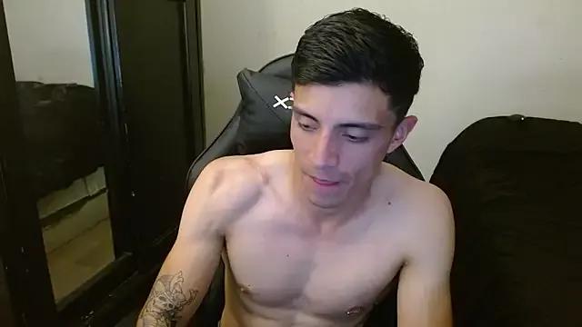 kv___xxx_ from StripChat