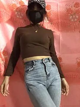 Kylie_beem from StripChat is Freechat