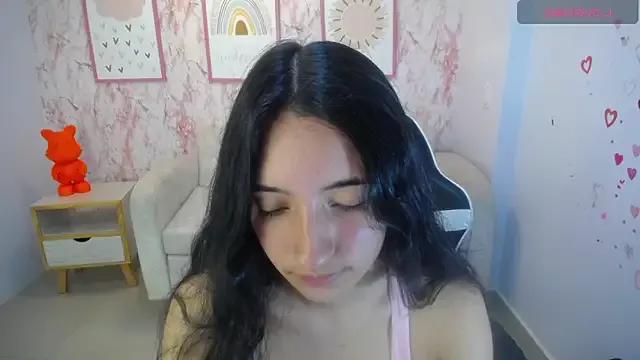 Kylie_ch1 from StripChat is Freechat