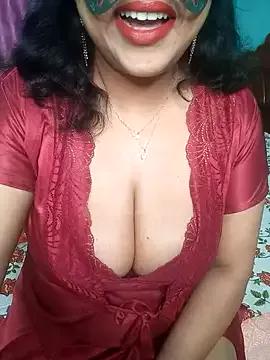 Laaly_Sona from StripChat