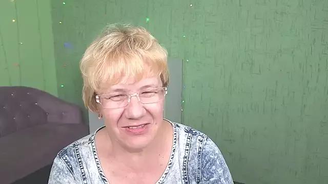 Lacey_Lavender webcams show profile image 