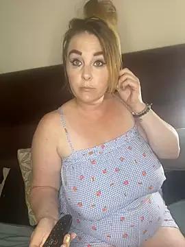 laceygreen from StripChat is Freechat