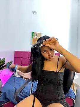 ladulceale from StripChat is Freechat