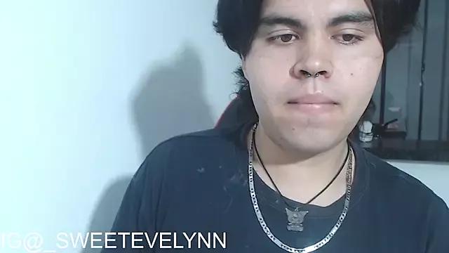 Lady_Evelynn from StripChat is Freechat