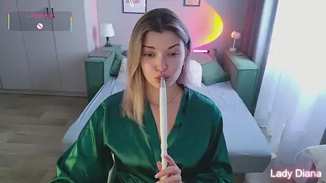 LadyDiLancaster from StripChat is Freechat