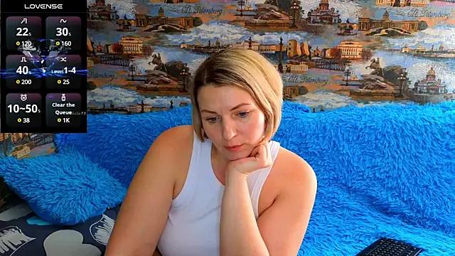 LadyLucky_ from StripChat is Freechat
