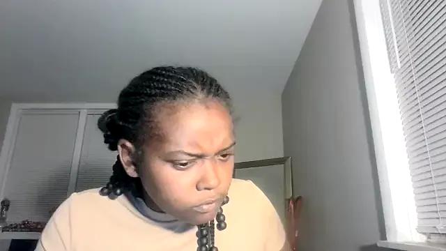 ladypooh000 from StripChat is Freechat