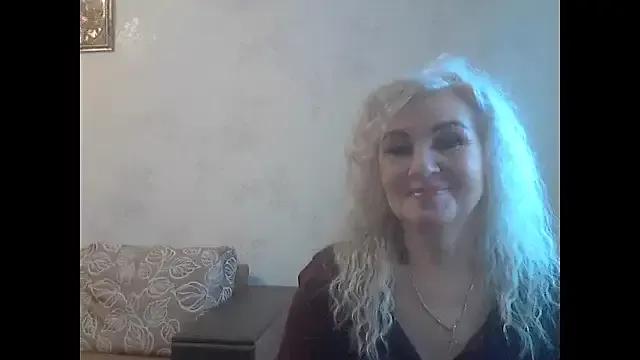 LadySexyBlond from StripChat is Freechat