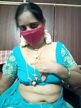 Laila-sexy from StripChat is Freechat