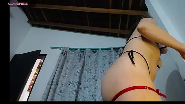 Photos of Laila_Laly from StripChat is Freechat