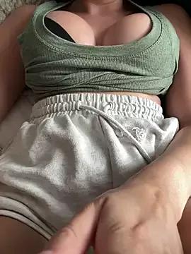 lala2202la from StripChat