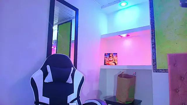 lala_clark from StripChat