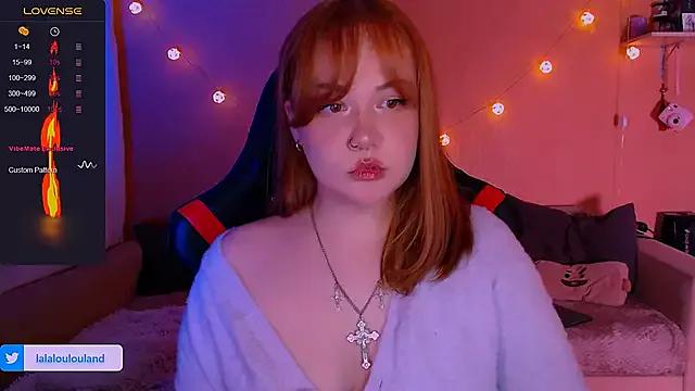 lala_loulou_land from StripChat