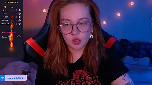 lala_loulou_land from StripChat