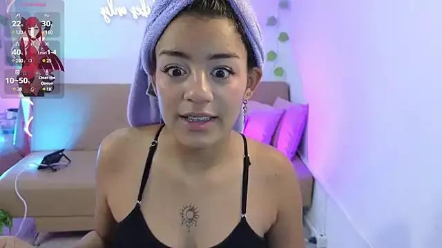 Lalalutsy_tay from StripChat