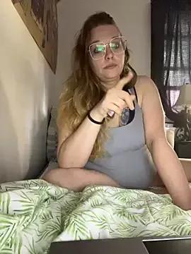 Lalalynn from StripChat is Freechat