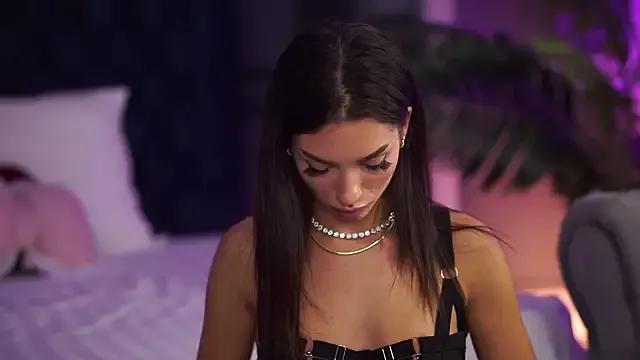 LalaRoze from StripChat