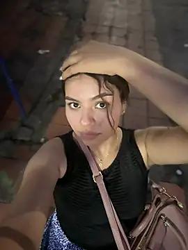 lalilamassu1 from StripChat