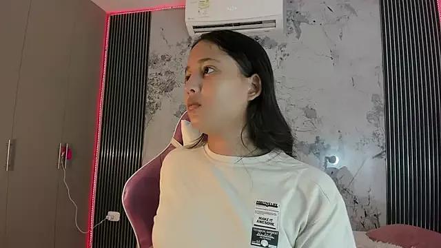 Laly_Cherry_ from StripChat is Freechat