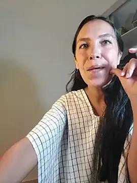 LAMARAVILLA_ webcams show profile image 