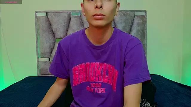 lana_and_liam_ from StripChat is Freechat