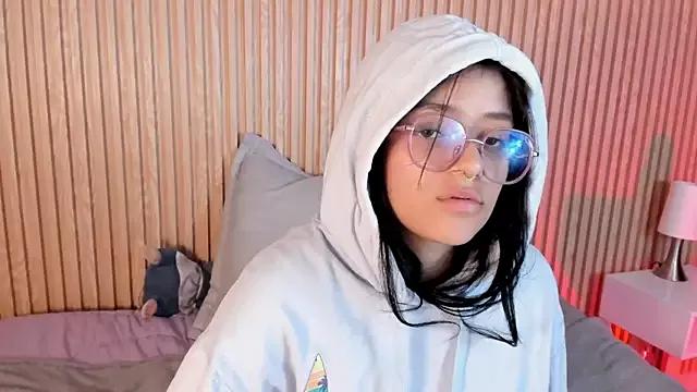lana_dol from StripChat