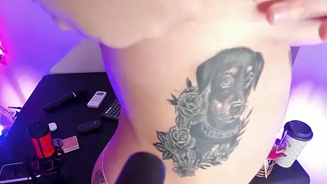 Lana_Herondale from StripChat