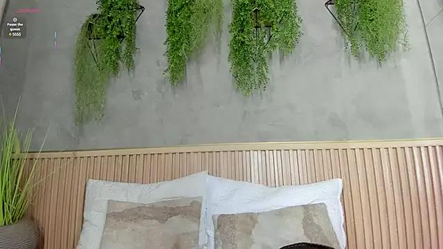 Lana_Lann from StripChat