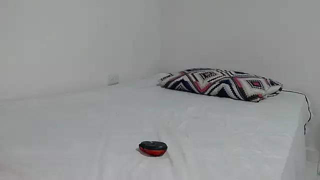 lana_roman from StripChat