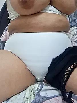 Lanaa29 from StripChat