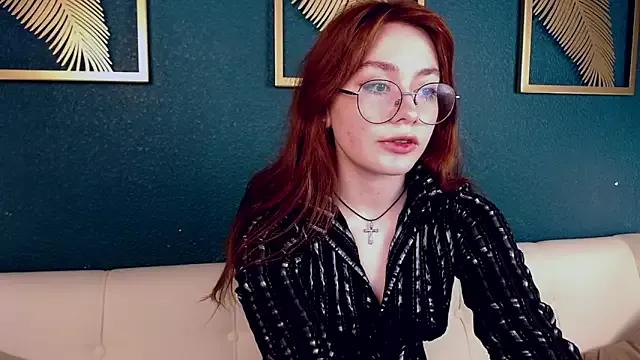 LanaAirlie from StripChat