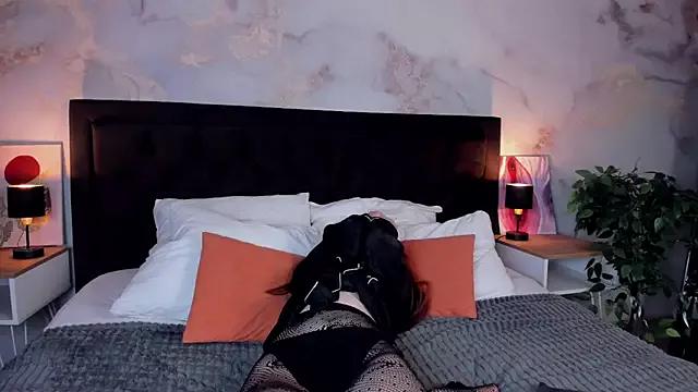 LanaAirlie from StripChat is Freechat