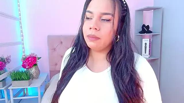 LanaBigTitties from StripChat