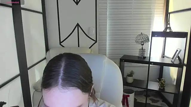 LanaHiuston from StripChat