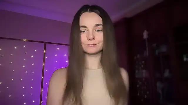 lanaloulou from StripChat