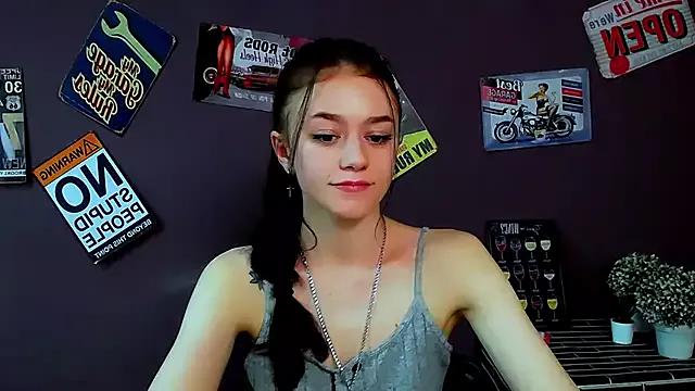 LanaTey from StripChat