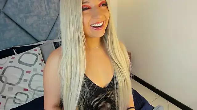 Lara_Crofftt from StripChat