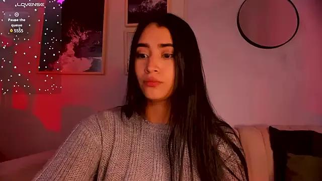 lara_madisson from StripChat
